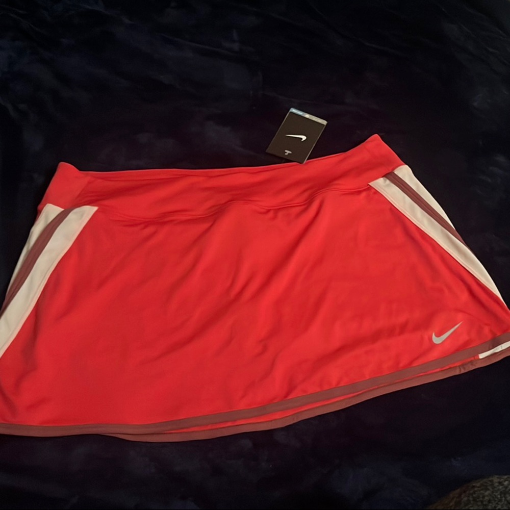 Nike Red Skorts Lightweight Athletic Wear